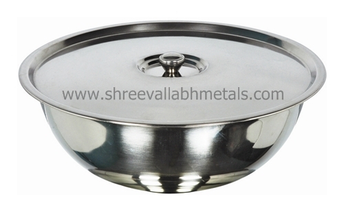 Deep Footed Bowl With Cover & Knob